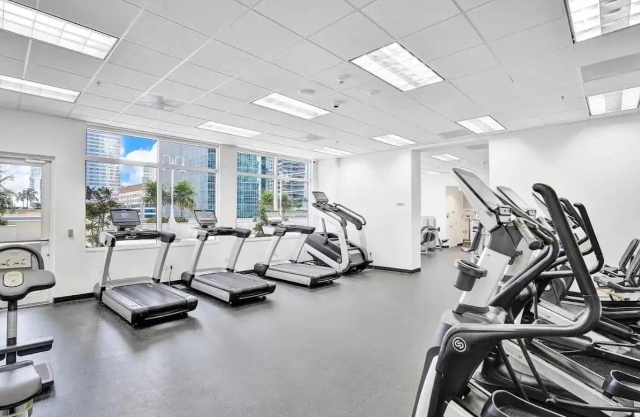 Centric Modern 40Thfloor Brickell Condo Free Parking By Palermo Home Miami Exterior photo